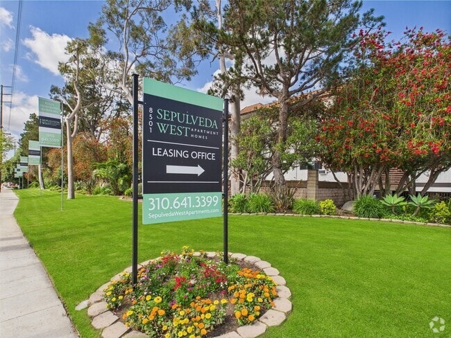 Building Photo - Sepulveda West Apartments