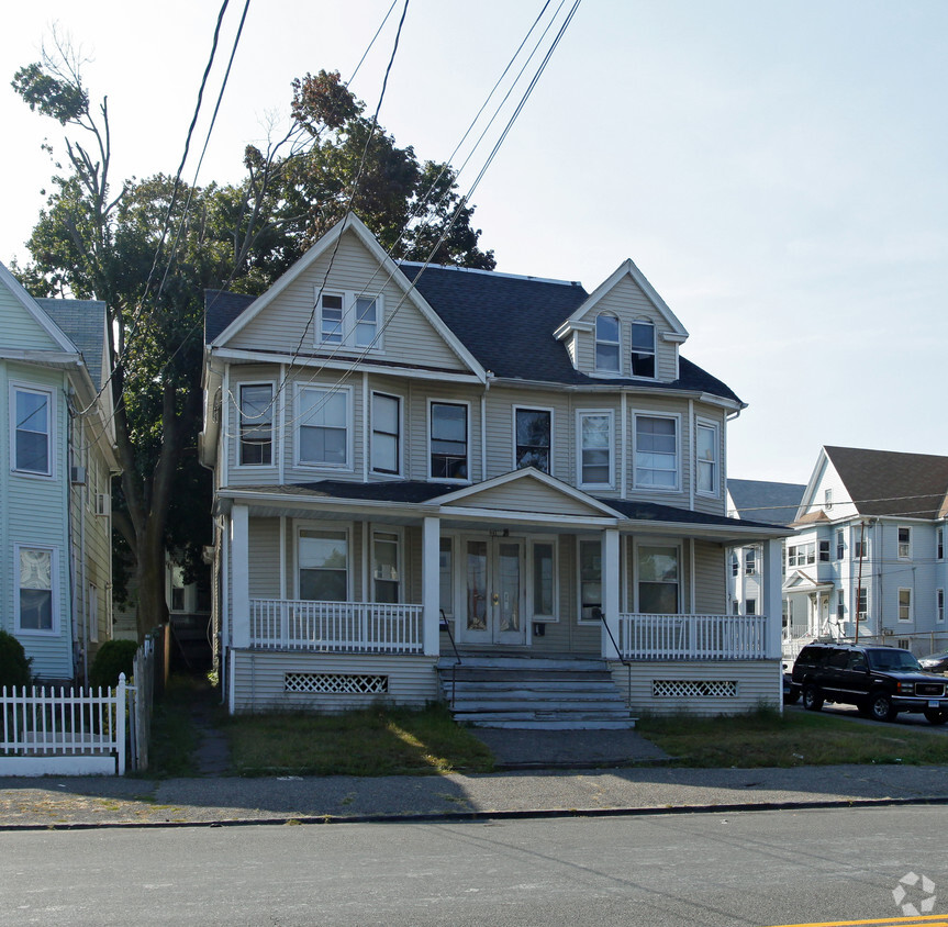 Building Photo - 939-941 Noble Ave