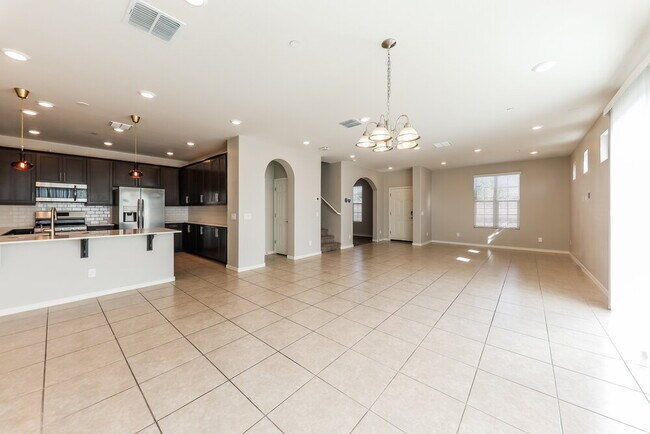 Building Photo - 12334 W Domino Dr
