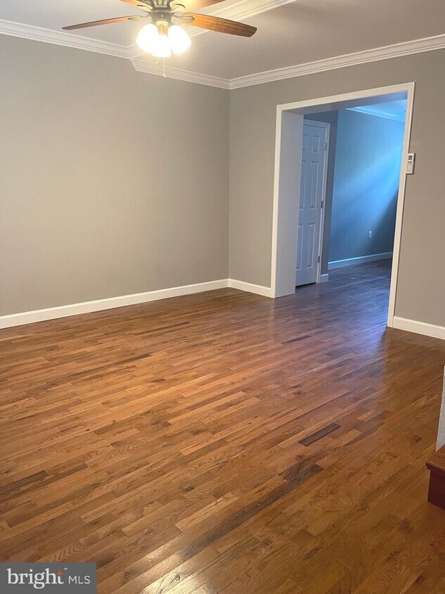 Foto principal - 1110 Bonaparte Ave