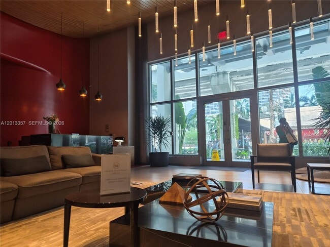 Foto del edificio - 1100 S Miami Ave