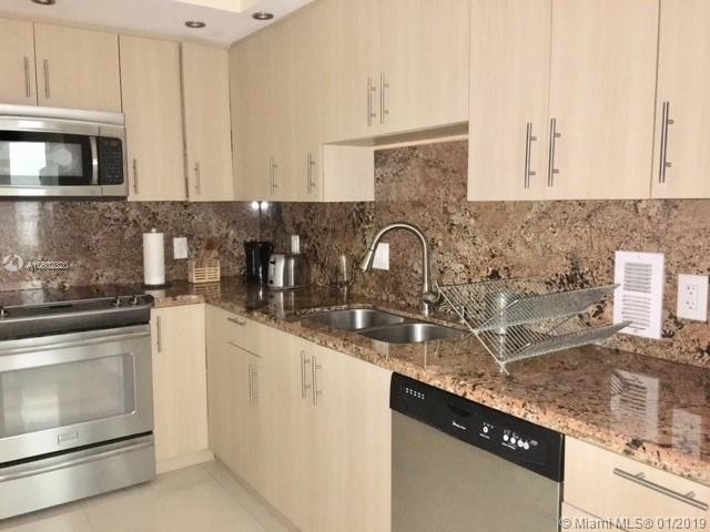 Building Photo - 3801 S Ocean Dr  5G