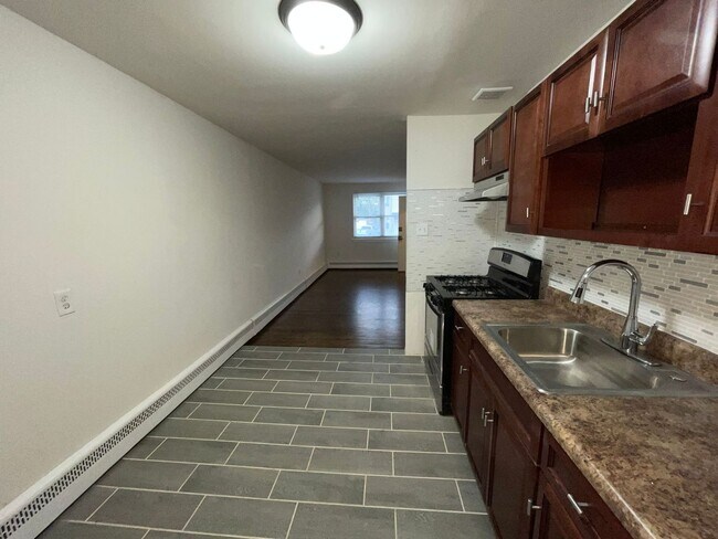 Foto del edificio - 6430 1/2 Tulip Street