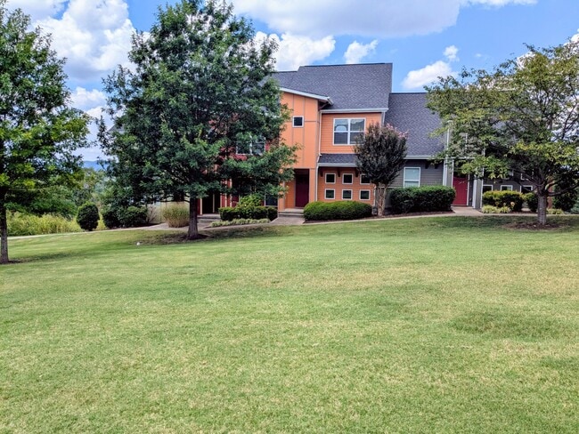 Foto del edificio - 3538 Steffisburg Dr