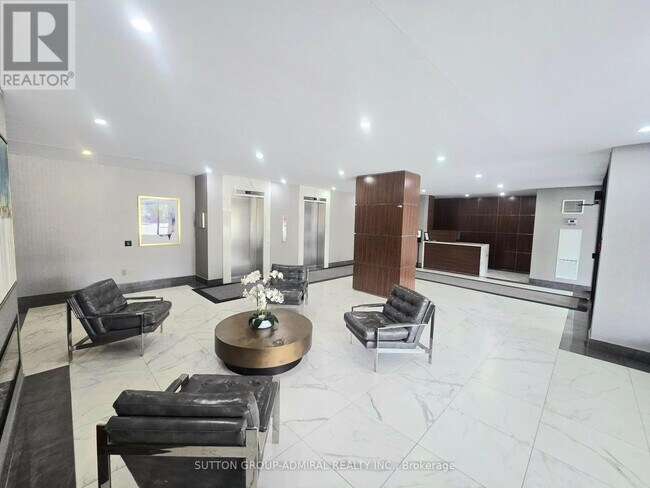 Photo du bâtiment - 50 Inverlochy Blvd