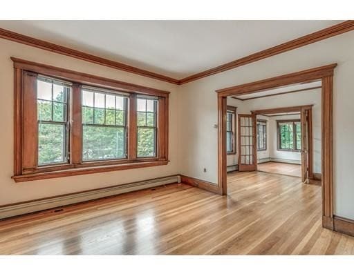 Building Photo - 375 Mt Auburn St