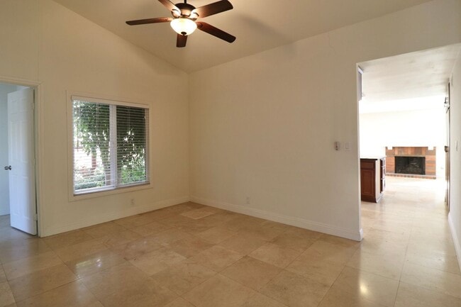 Building Photo - Please Do Not Disturb Occupants - Spacious 3-Bedroom + Den Home in the Heart of Newbury Park – Co...