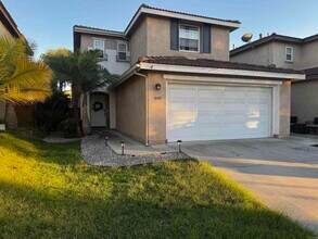 Building Photo - 1640 Deer Peak Ct