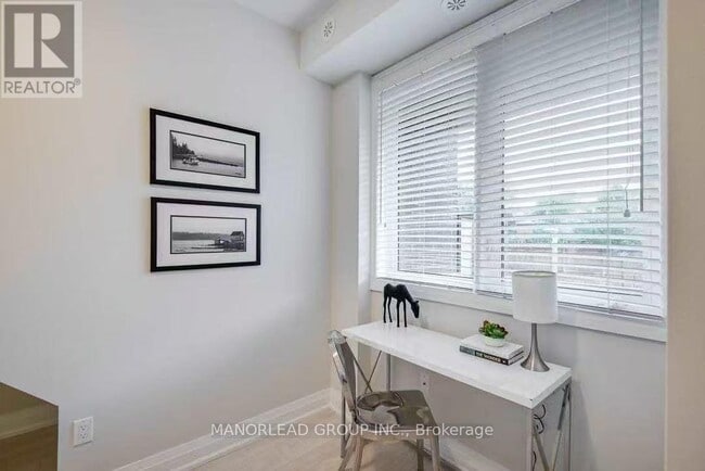 Photo du bâtiment - 780 Sheppard Ave E