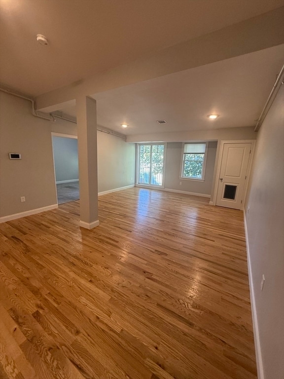 Building Photo - 20 Locust St