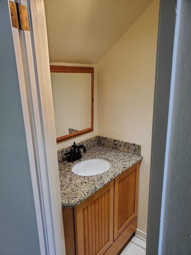 Half Bathroom - 2015 Olivera Rd