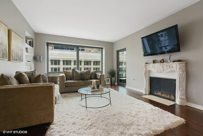 Building Photo - 130 N Garland Ct