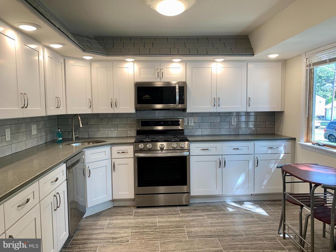 15 Elton Ave, Hamilton Township, NJ 08620 House Rental in Hamilton Township, NJ