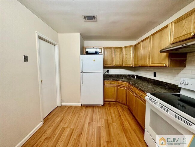 Foto del edificio - 3 College Dr