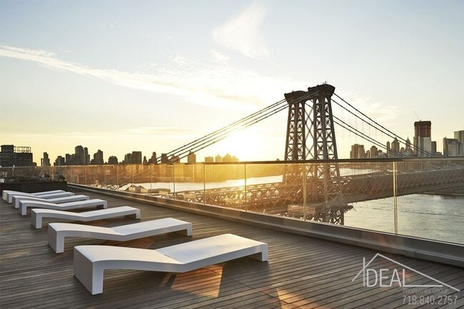 Foto del edificio - 334 Kent Ave