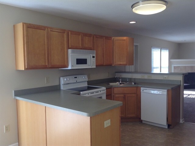 Building Photo - 3735 Waterstone Drive