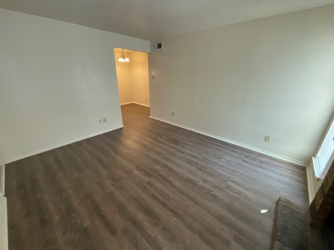 Building Photo - 4507 Coronado Ave