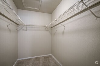 1BR, 1BA - 540SF - Westlake at Summer Cove