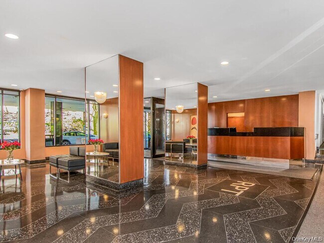 Foto del edificio - 555 Kappock St
