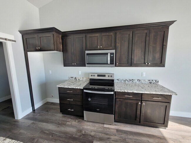 Foto del edificio - 2664 Titan Dr