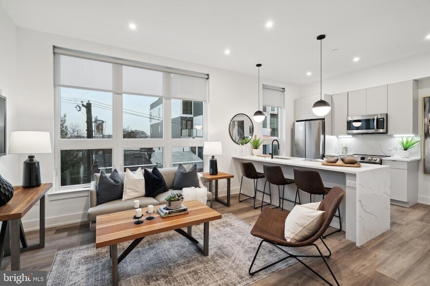 Foto principal - 2400 Frankford Ave