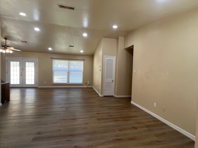 Living to Dining room - 3615 Teckla Blvd