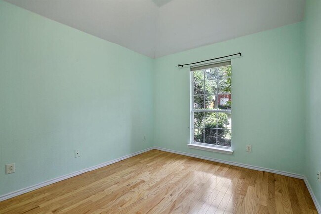 Foto del edificio - 7720 Worthing St