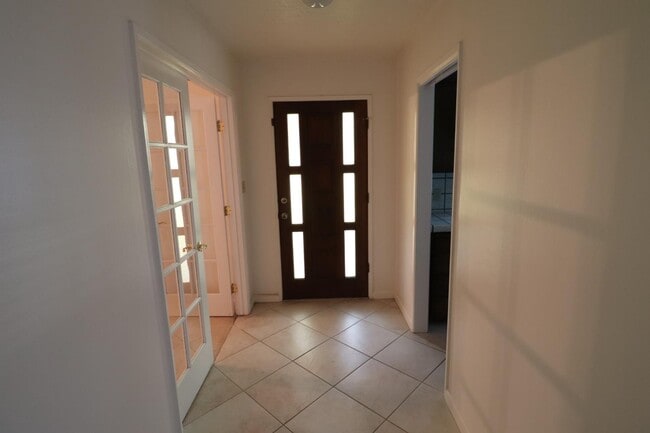 Foto del edificio - 1419 W Pinedale Ave