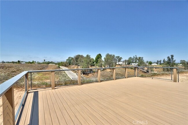 Foto del edificio - 35892 Meadow Ridge Rd