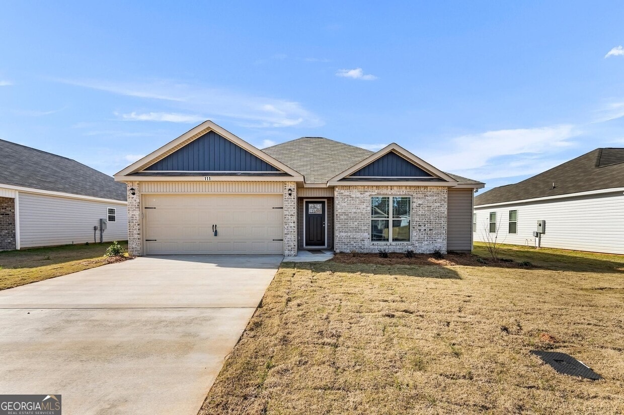 Primary Photo - 135 Hughes Dr