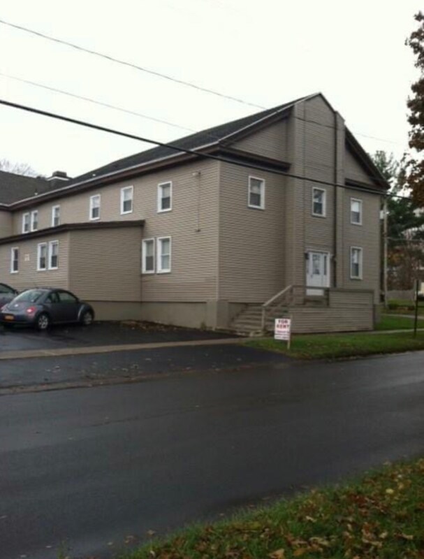 Building Photo - 49 Tappan St