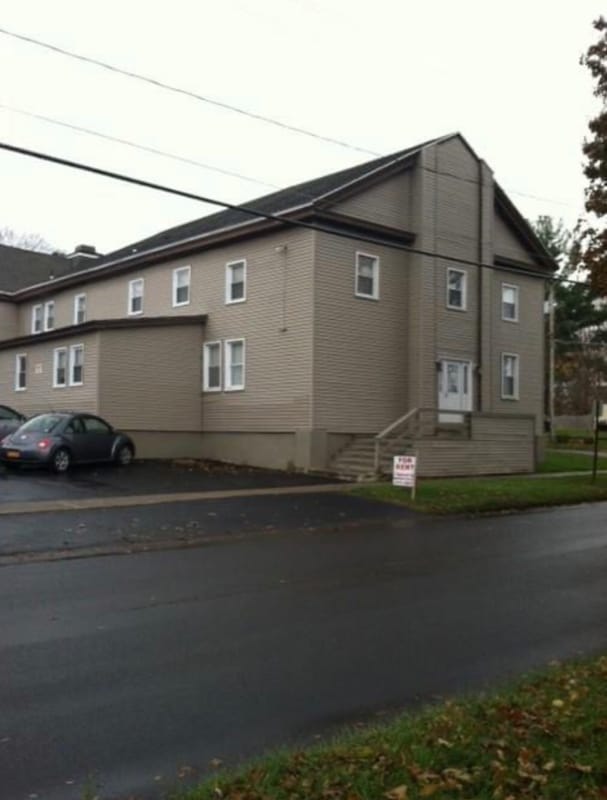 Building Photo - 49 Tappan St