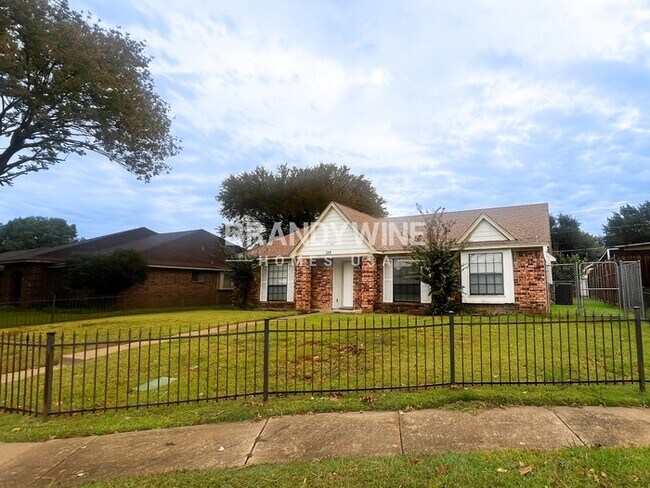 Foto del edificio - 129 E Bancroft Dr