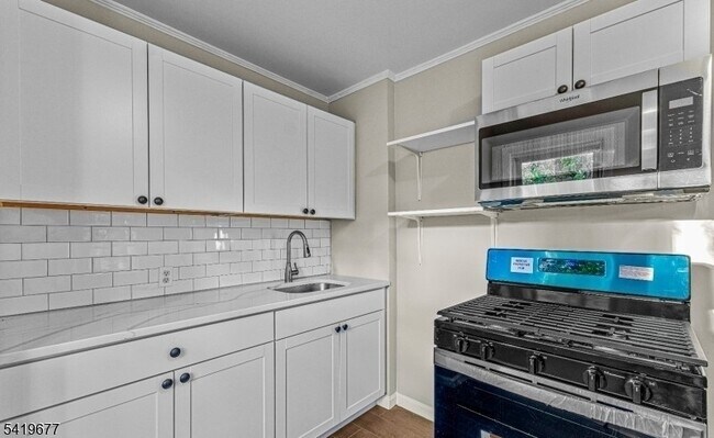 Foto del edificio - 6 Armstrong St