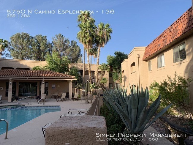 Foto del edificio - 5750 N Camino Esplendora