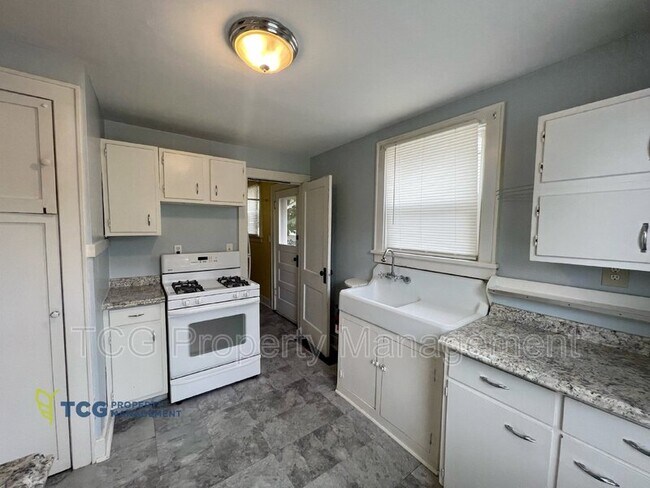 Foto del edificio - 623 Webster St