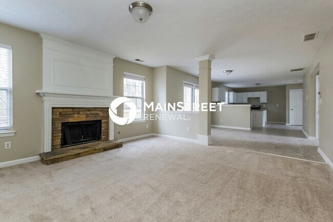 Building Photo - 4 Bedroom Pet-Friendly Home in Acworth, GA with Main Street Renewal