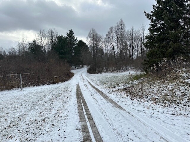 Foto del edificio - 18610 House Lake Rd