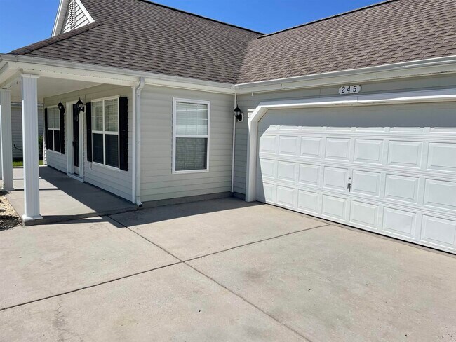 Foto del edificio - 245 Carolina Farms Blvd