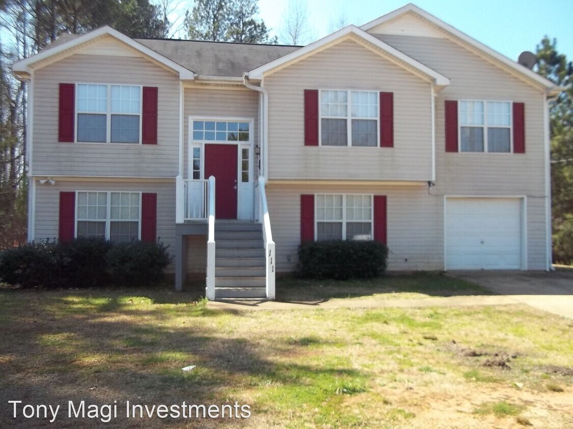Primary Photo - 5 br, 3 bath House - 111 E. Mt. Zion Church