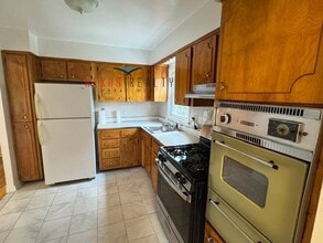 Building Photo - 22-53-53 76th St
