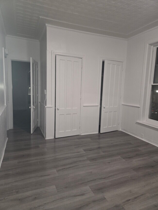 Foto del edificio - 313 4th St