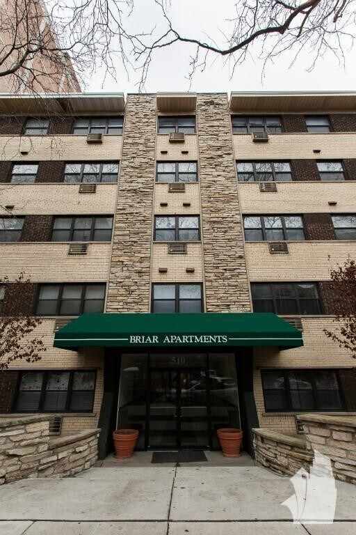 Foto del edificio - 510 W Briar
