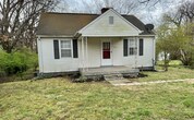 Primary Photo - 2 Bed, 1 Bath Single Level Home in East Na...