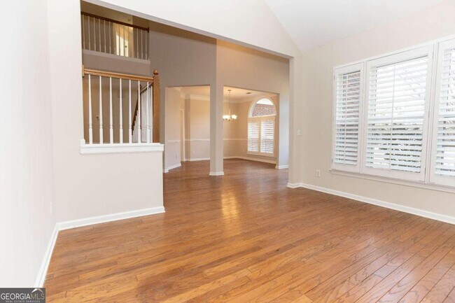Building Photo - 1063 Chesterfield Pl