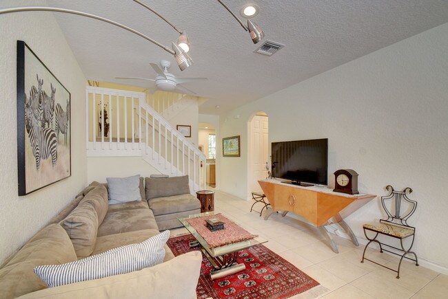Building Photo - 71  Legacy Court 4550 Delray Beach FL 33445