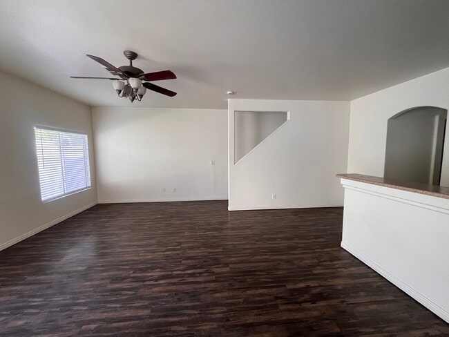 Building Photo - 2580 Lazy Saddle Dr
