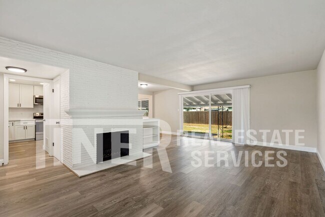 Foto del edificio - Charming 2 bedroom in Sacramento