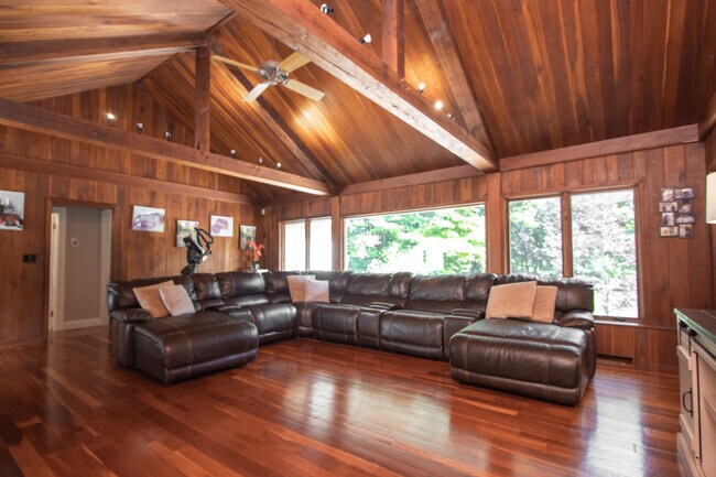 Foto del edificio - 22 Allen St