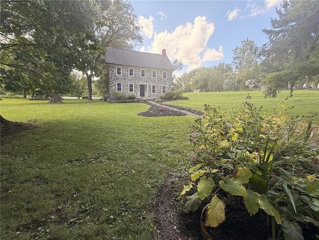 Building Photo - 7790 Tumblebrook Rd